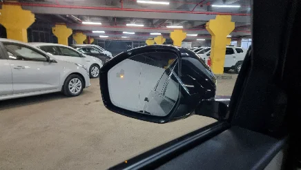 Land Rover Velar photo-20